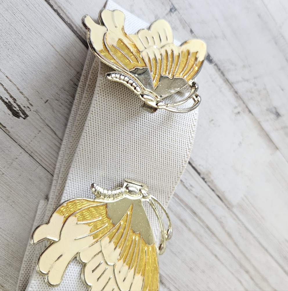 Vintage Metal Butterfly Clip Buckle Stretchy White Belt - Picture 2 of 6
